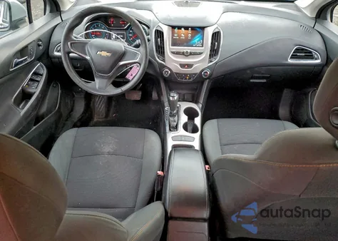 2016 Chevrolet Cruze Ls z USA, uszkodzony, nr VIN 1G1BC5SM7G7300111
